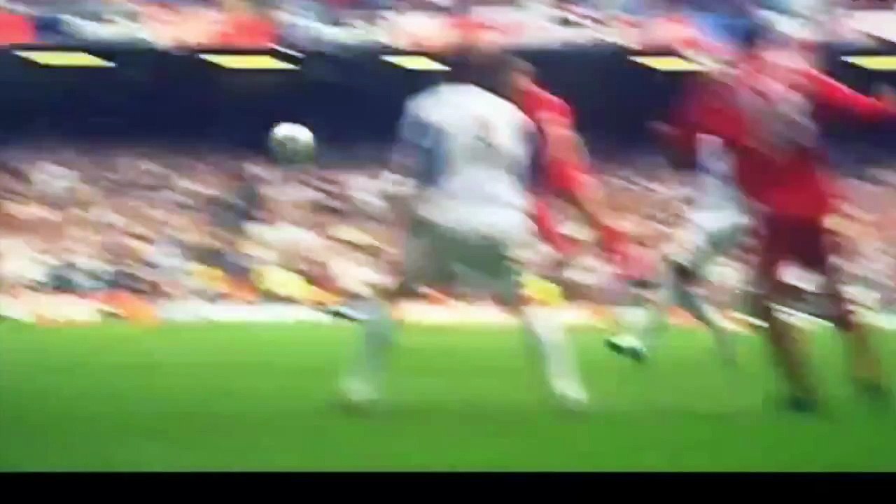 ✪ STEVEN GERRARD TRIBUTE ✪ - GOALS - COMPILATION - BEST MOMENTS (Liverpool Legend Tribute)