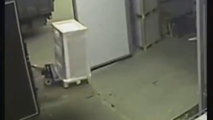 How not to unload a truck Einstein's theory of general relativity