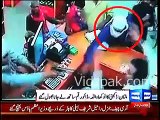 Unique way of Robbery Incident in Multan - Robbers forgot to take Stolen mone...