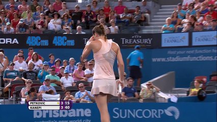 Brisbane, la Kanepi in tre set sulla Petkovic