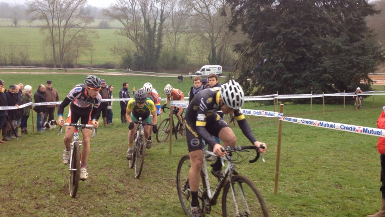 Cyclo-cross : la course dames, juniors et espoirs