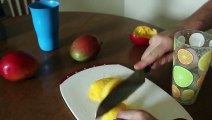 How to Peel Mango The Fastest Way!