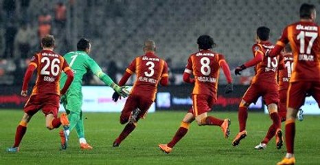 Galatasaray, Beşiktaş'ı 2-0 Yendi