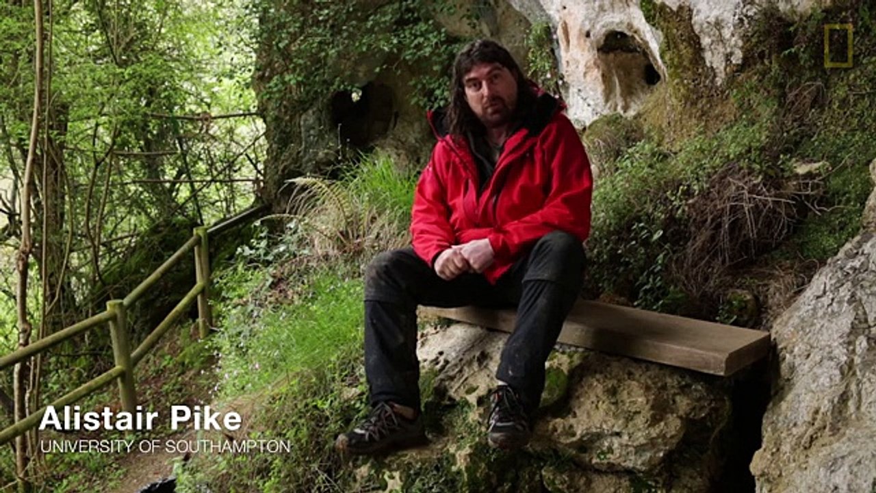 Did Humans Make These Ancient Cave Paintings