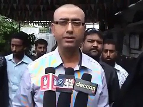 How muslim girls students are treated in India Shameful