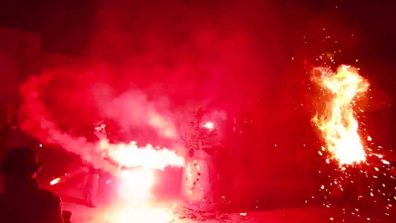 Tree Lighting Ceremony on NYE 2015