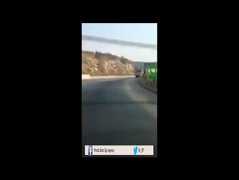 ISI - Pakistani Brave Man Stop a Brake Failed 22 Wheeler Truck