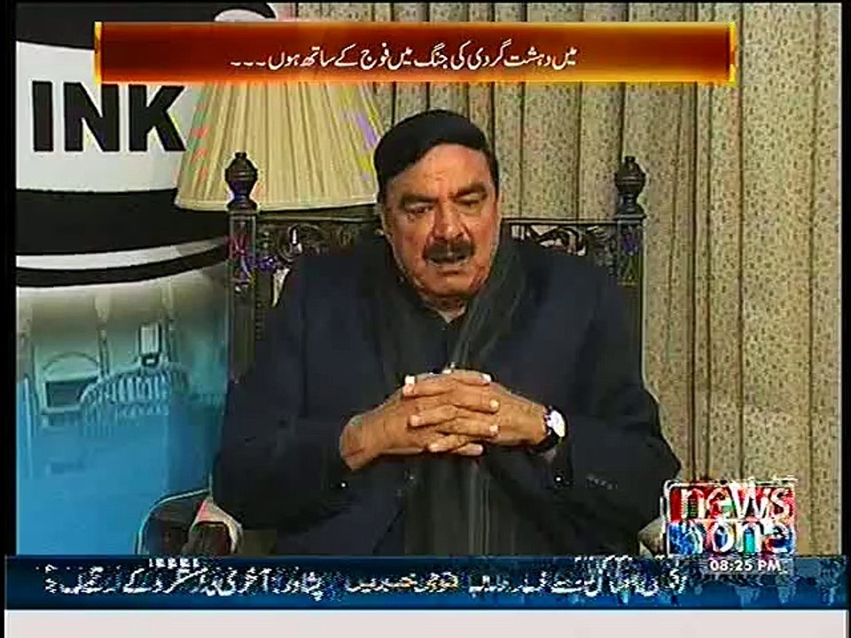 Nawaz Sharif thinks Maulana Fazal-ur-Rehman is on his side but whose side is He, Sheikh Rasheed telling