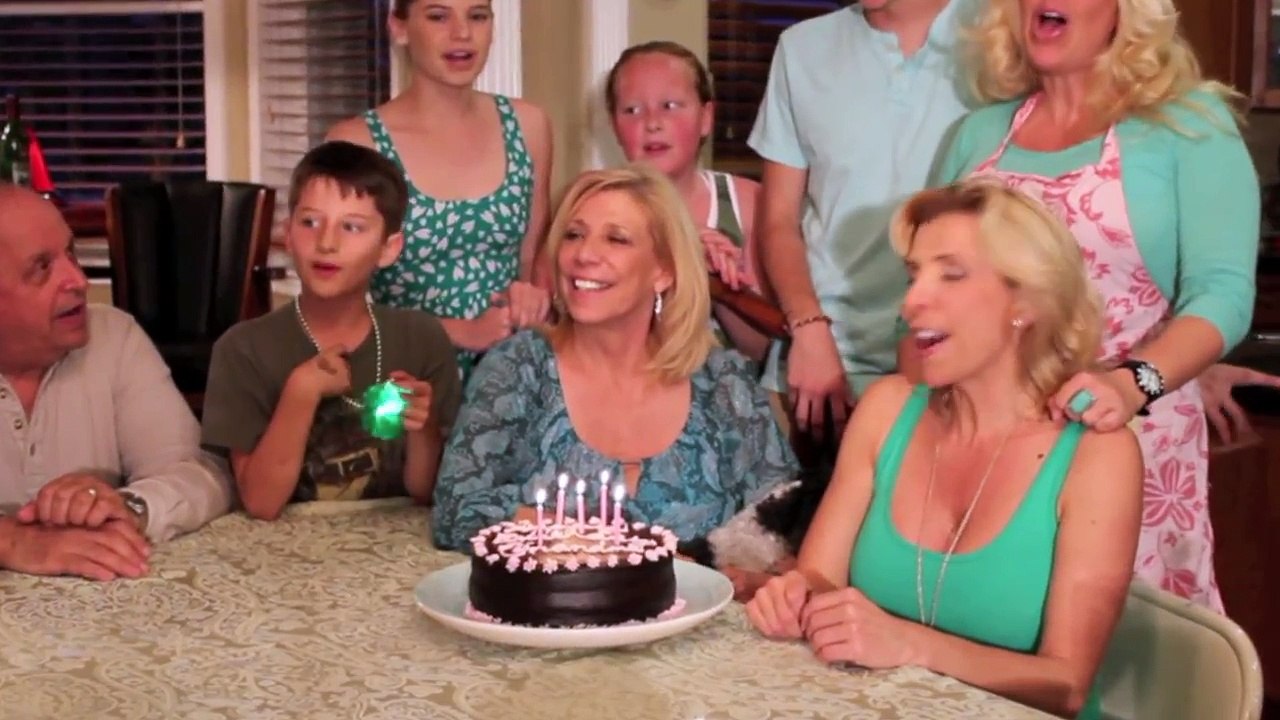 Homemade-Delicious-Cake-Recipe-Especially-Dark-Chocolate-Cake---The-Best-Cake-Recipe-from-Hersheys