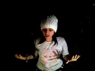 Ophelie merah cover libérée, delivrée