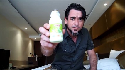 Australian Snack Munching Dude Vid 3