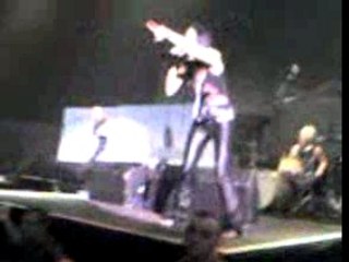 Lauren Harris: Maiden's Stunning Opening Act 🎸