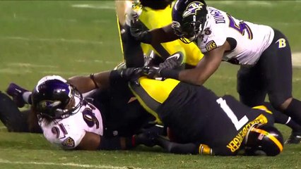 Pittsburgh Steelers quarterback Ben Roethlisberger sacked