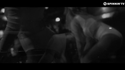 Tony Junior & Marnik - Jump Around (Official Music Video)