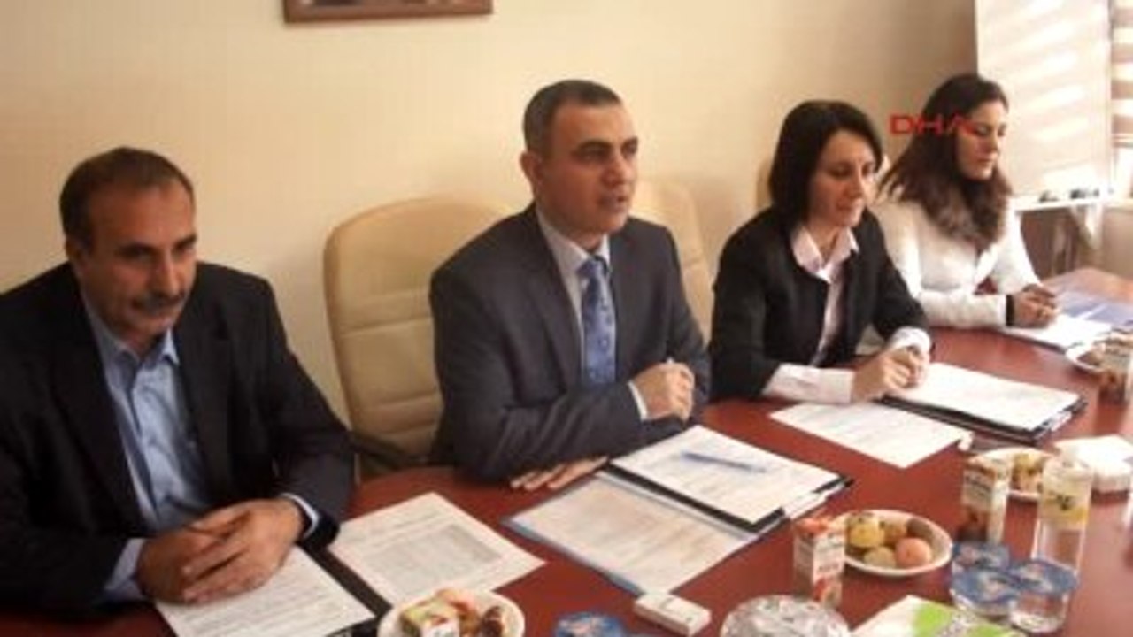 Iğdır'da Belediye Meclisinde Türkçe, Azerice ve Kürtçe Yeni Yıl Kutlaması