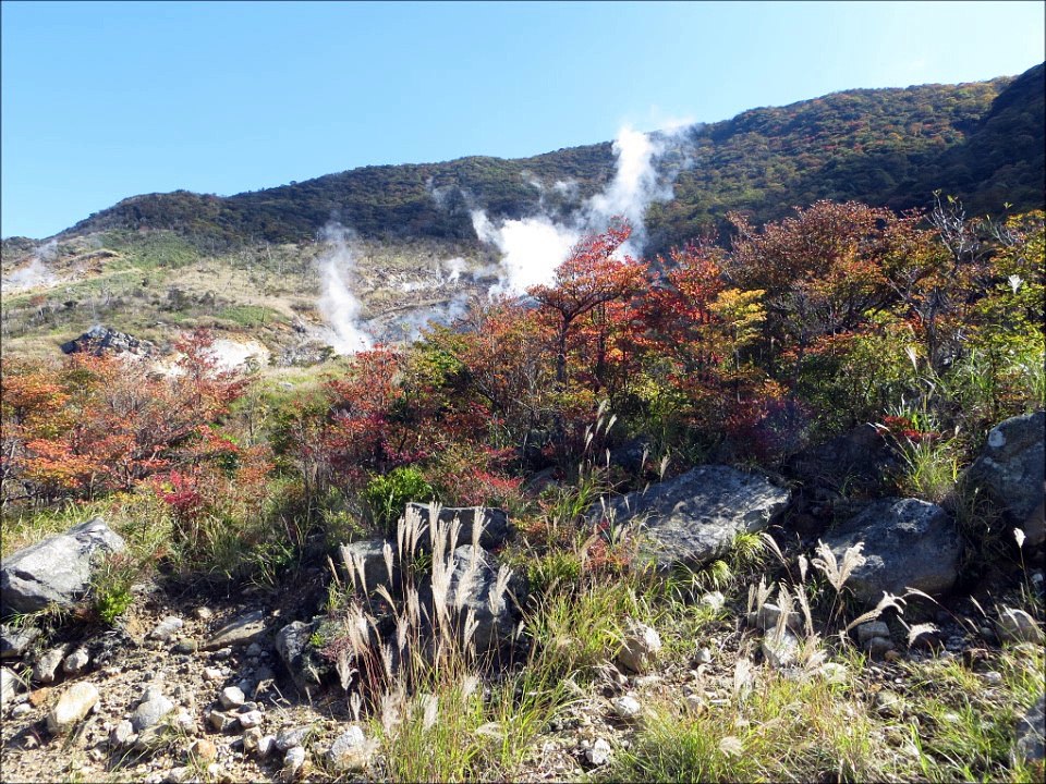 Owaku-dani, la vallée des Grands Bouillonnements