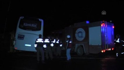 Antalya'da Yolcu Otobüsü ile Kamyon Çarpıştı: 14 Yaralı