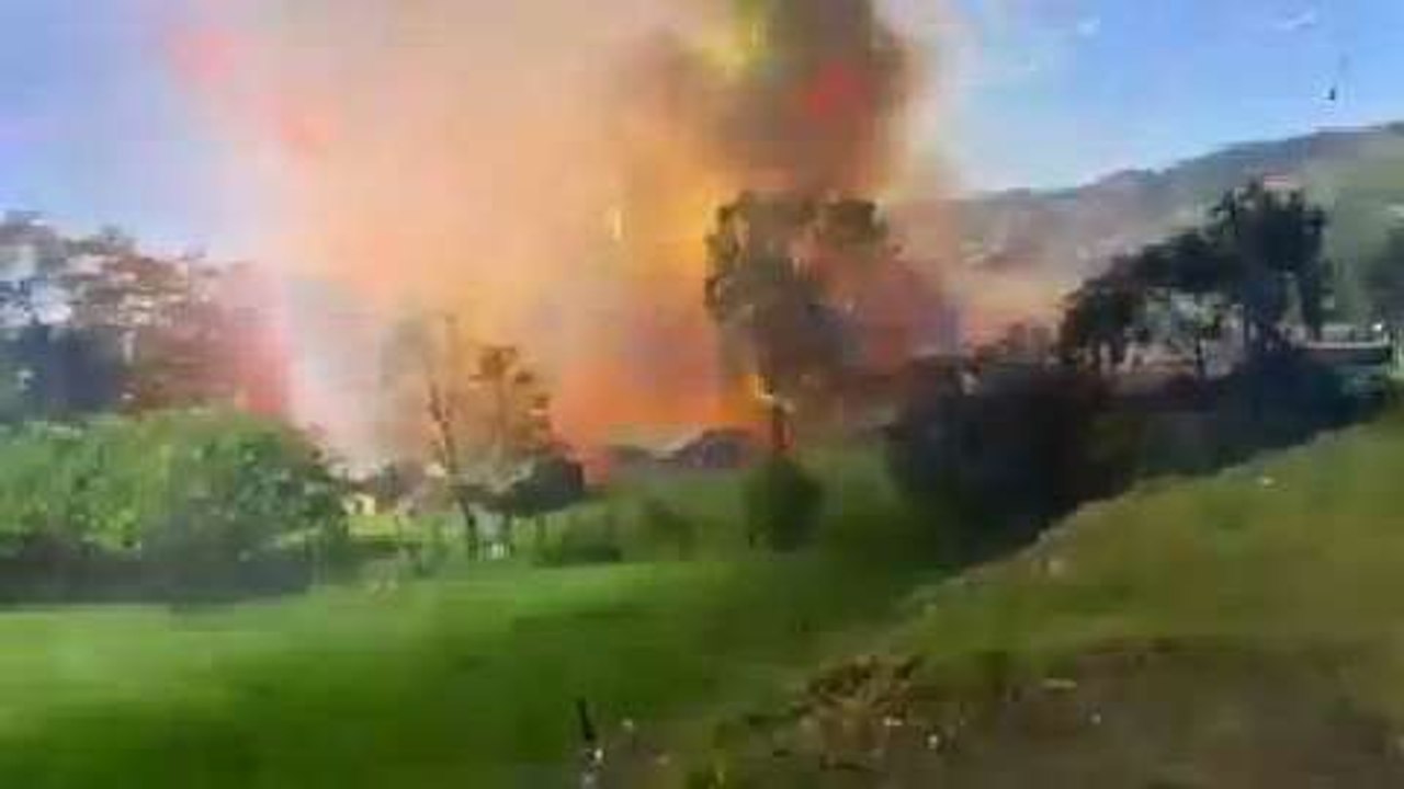 Ce qui arrive quand une usine de feux d'artifice explose