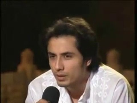 Koi Umeed Bar Nhen Aati.. Ghalib.. Ali Zafar
