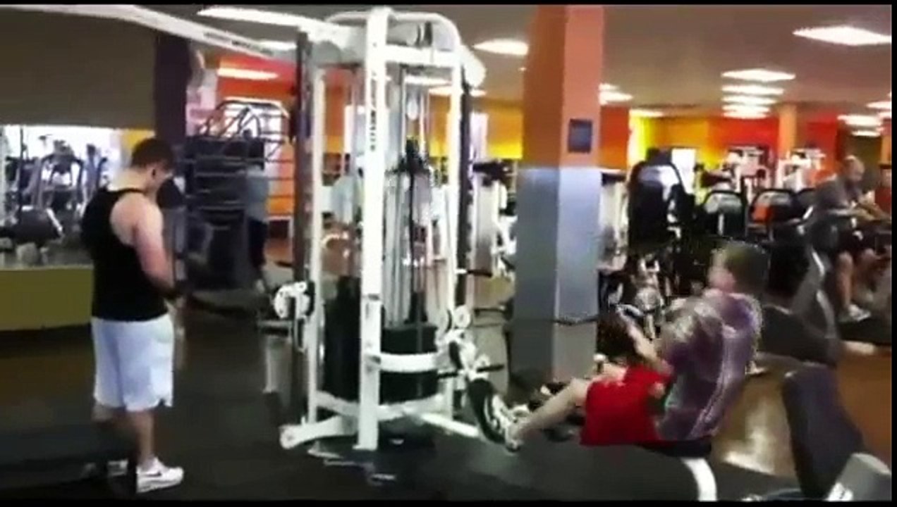 Top Gym Workout Fails - Amazing Funny Gym Fails