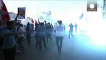 Bahrein. Prolungata detenzione Salmane, nuovi scontri tra manifestanti e polizia