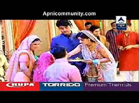 Diya Aur Baati Hum 6th Jan 2015 Godhbharai Ki Rasham apnicommunity.com