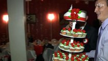 Rusya’da acemi garsonlar düğün pastasını düşürdü