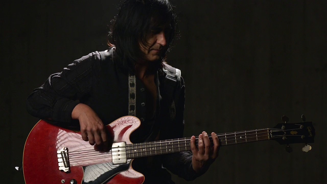 Cafe Bertrand - La route (clip officiel)