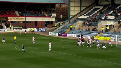 Clarkson scores! Celebrates with triumphant dive!