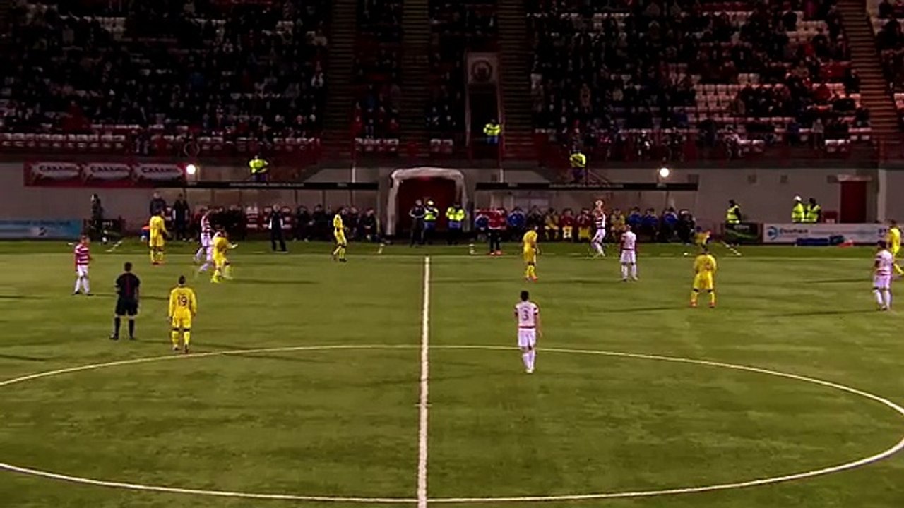 Crawford caps 5-star performance with neat finish