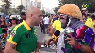 Reportero Brasileño le da picante a los Mexicanos (HD)