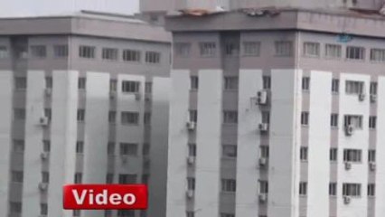 Şiddetli Fırtına Çatıyı Uçurdu: 6 Yaralı