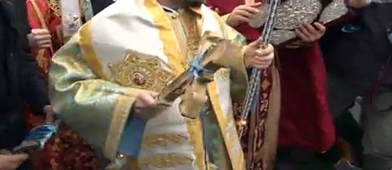 Haç çıkarmaya bir kişi talip oldu