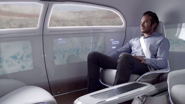 Mercedes-Benz F 015 : jusqu'où pourrait aller la voiture autonome