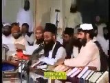 Watch Shameful Gestures of A Molvi During Islamic Debate, Really Disgusting