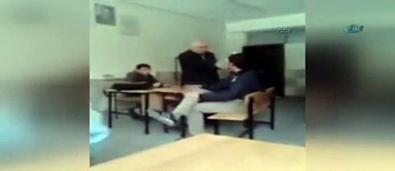 Öğretmene büyük terbiyesizlik