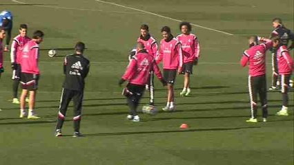Ramos entrena con el grupo y entra en la convocatoria