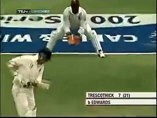 Fidel Edwards, Castles Trescothick, and has Vaughan caught in the Slips