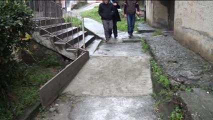 Engelli Öğrencinin Evinin Önüne Engelli Rampası Yapıldı