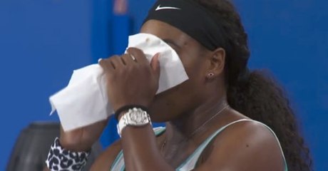 Serena Williams Pede Um Café A Meio Do Encontro