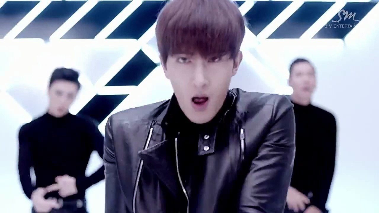 Zhoumi - Rewind (feat. Chanyeol of EXO)