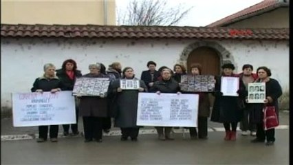 Kosova?da Ortodoks Noel Kutlamları Protestolarla Başladı