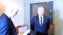 Peter den Oudsten geinstaleerd als burgemeester van Groningen - RTV Noord