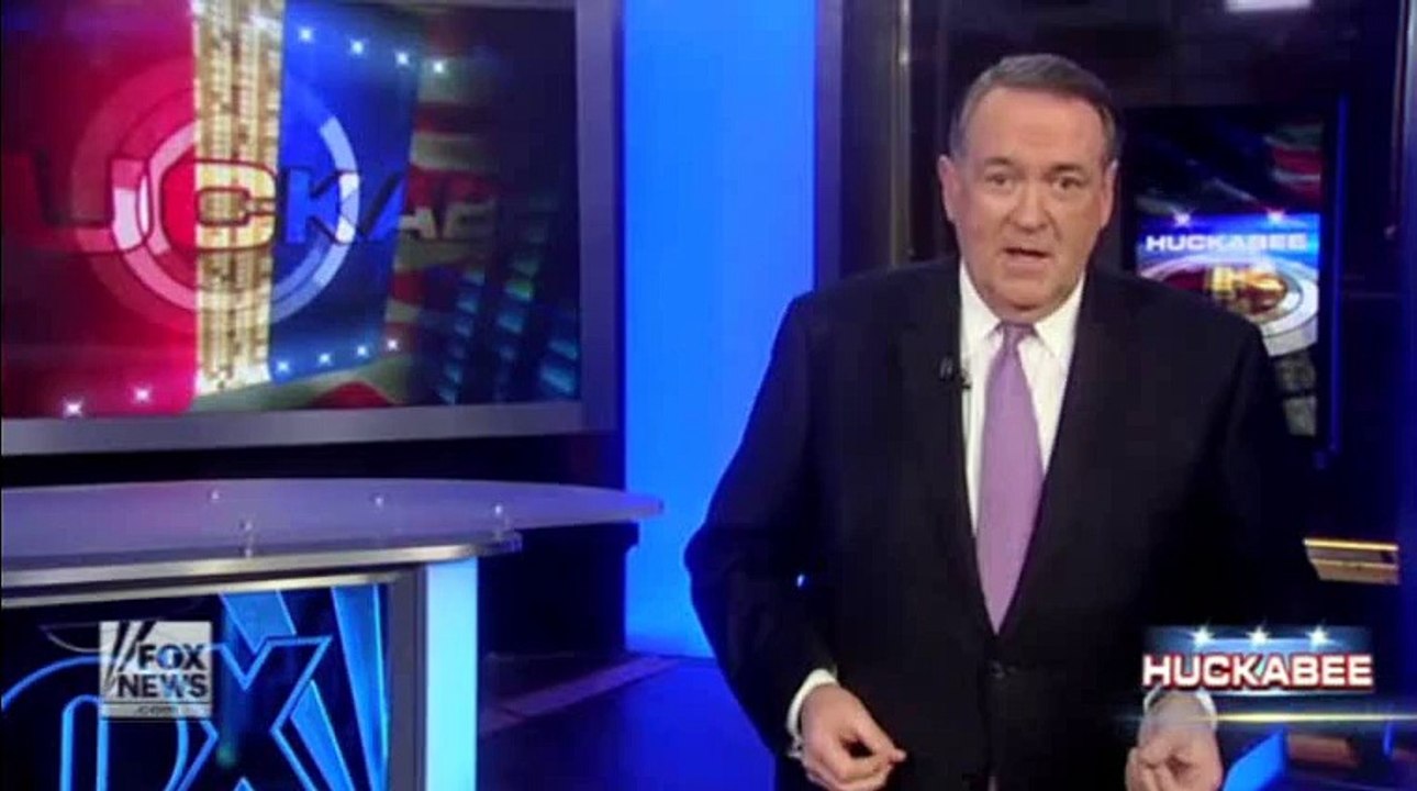 Mike Huckabee quits his Fox News how to possibly run for president