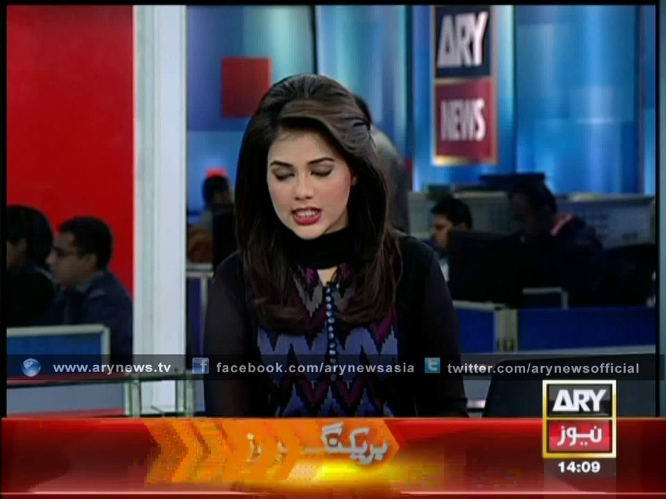 Imran Khan Claims Rumors of His Marriage Are Greatly Exaggerated.