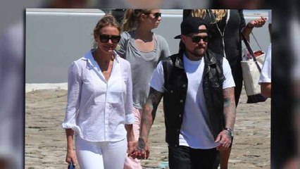 下载视频: Cameron Diaz, Benji Madden Tie The Knot