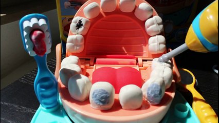 Play Doh Dr. Drill N Fill - Le Dentiste Makeables Set.