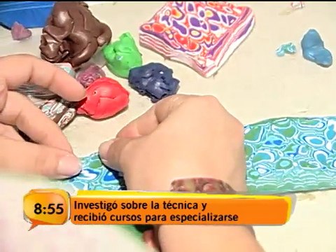 Empresaria ofrece diseños y estilos personalizados en bisutería