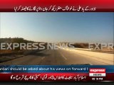 NewVideo Brave Pakistani Man Stops 22 Wheelers Truck On Motorway Islamabad Full Story