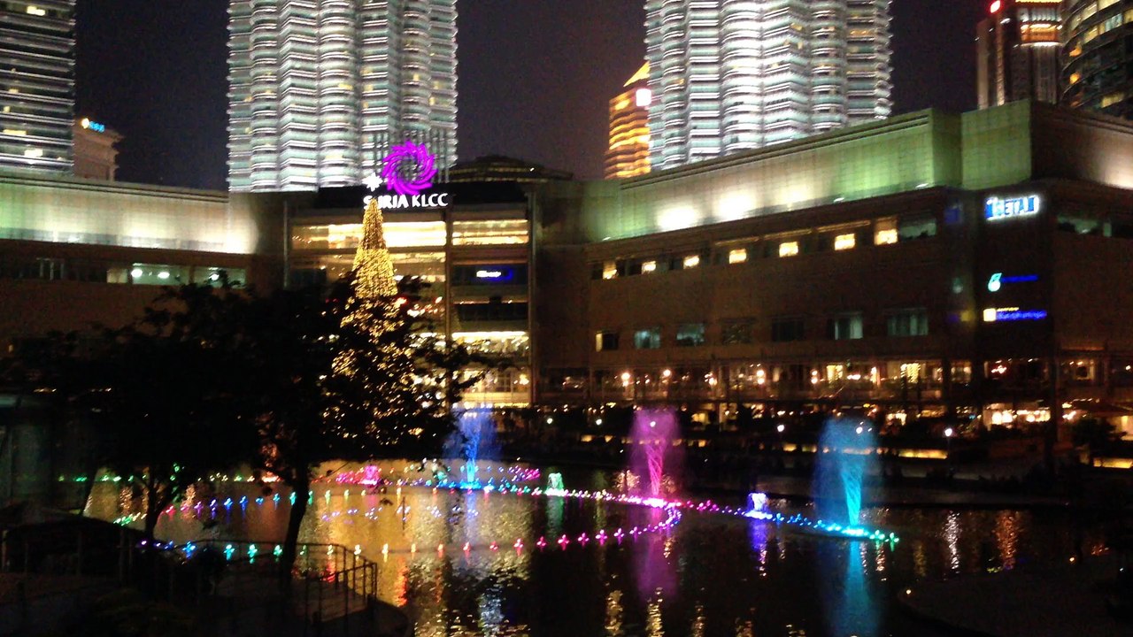 Petronas Twin Towers - Kuala Lumpur